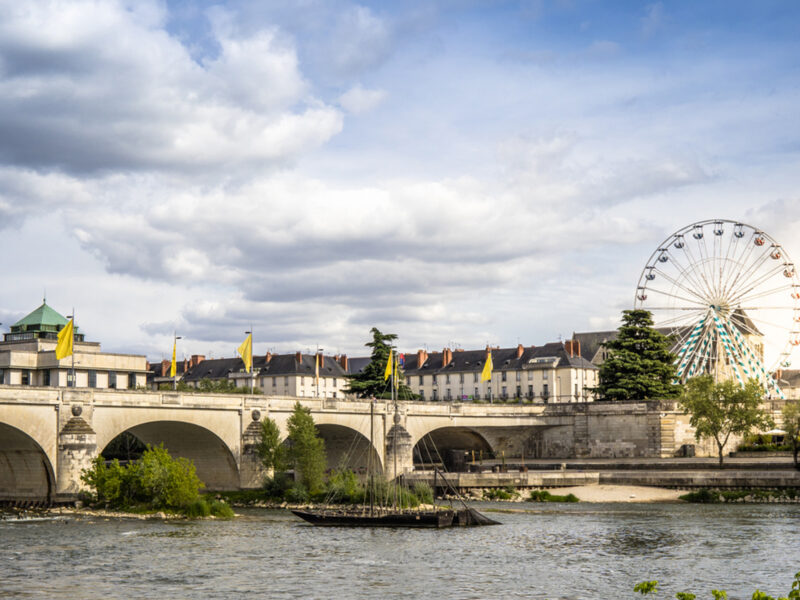 Succession en Indre-et-Loire : quand faire appel à un généalogiste successoral ?