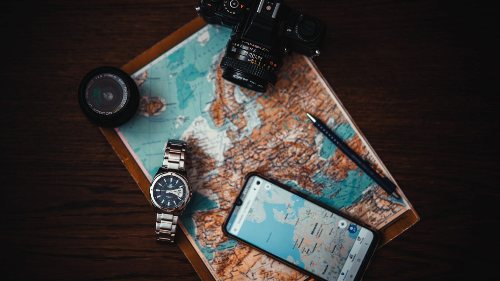 Succession d’un expatrié : quel droit s’applique et qui paie les droits ?